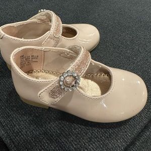 Rachel Shoes pink patent leather Mary Janes